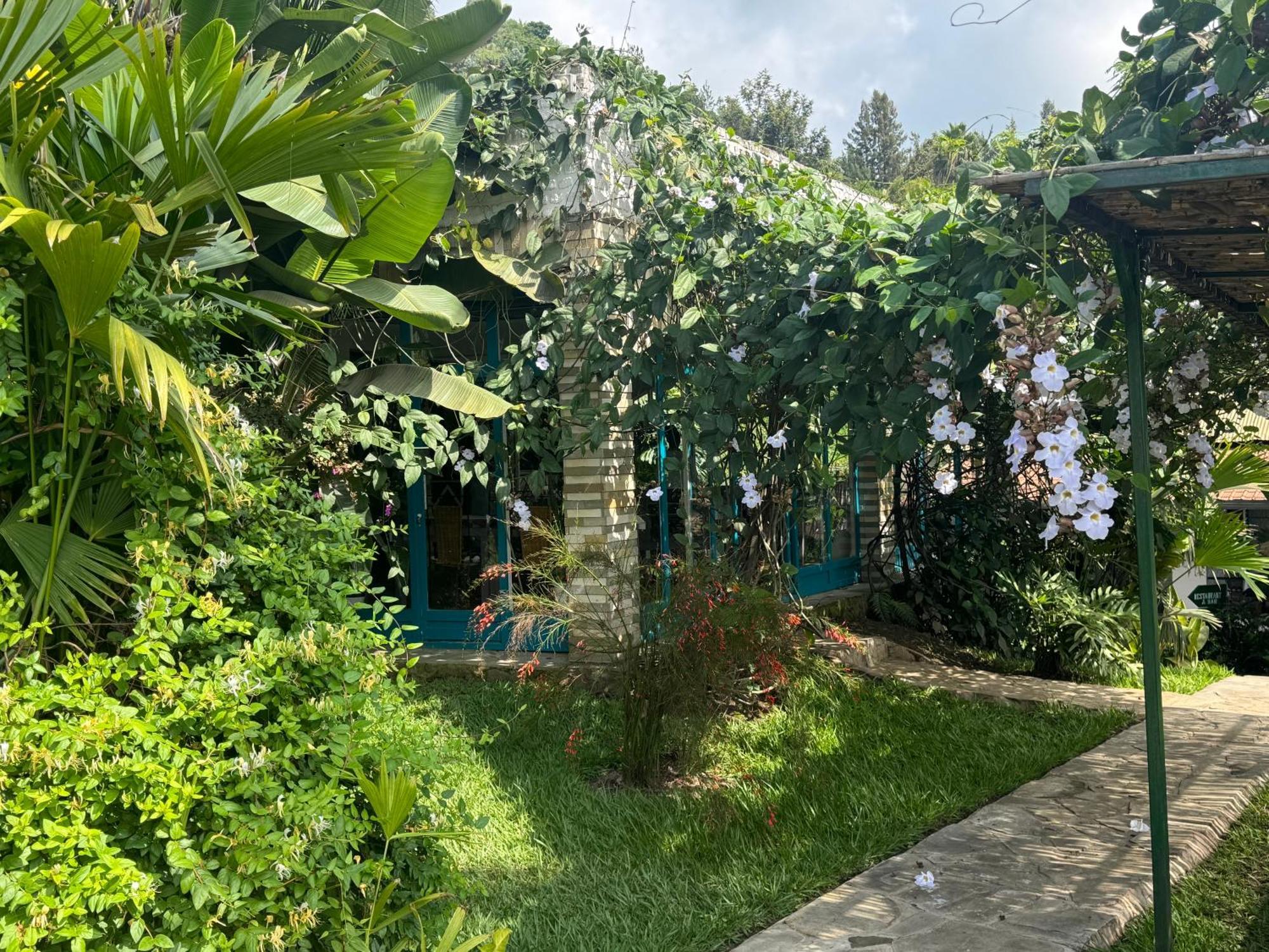 Palm Garden Resort Gisenyi Exterior photo